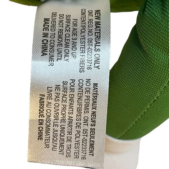 Fiesta Mr. Pickle Stuffed Plush Toy Green NWT pet free smoke free home - Picture 8 of 11